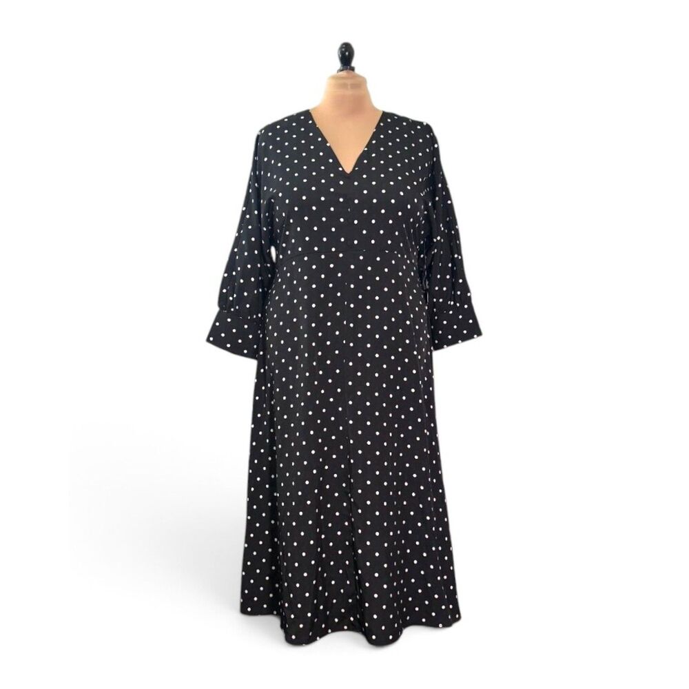 Abbott Elementary Black Polka Dot V-neckline, 3/4 sleeves Dress, NWT! 1X, 2X